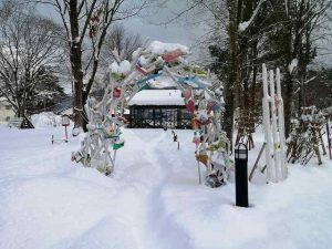 あきた芸術村の庭だより「小寒!世界一幸せな場所」 – あきた芸術村