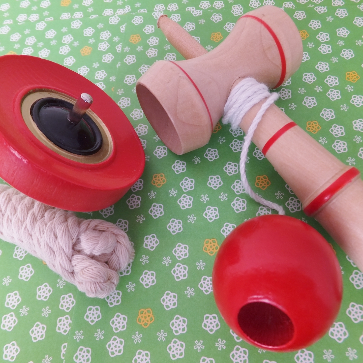 どんぶく貸し出しと昔遊び体験・きりたんぽ味噌鍋御膳・温泉入浴がセットのプラン